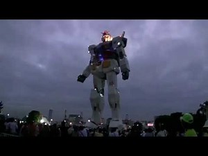 Der weltweit größte Roboter! The world's largest robot!