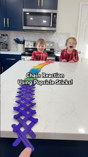 Chain ReactionUsing Popsicle Sticks! #scienceexperiment #momlife #science #steam