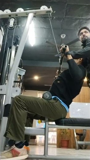 “This body is built by discipline, not excuses.” #remix #motivation #boostup #squatproof #pullups