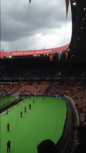 PSG vs Lille - Pre Kick Off - April 2015 - Smells Like Team Spirit! #psg #lille #podcast
