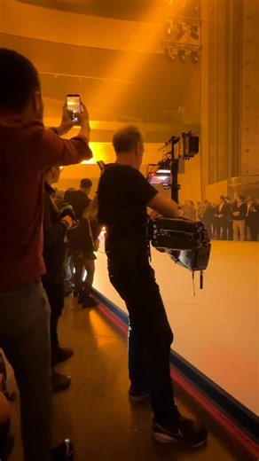 World Premiere: 2027 Mercedes-Benz S-Class! Light up ⭐️ on the nose, bigger grille, over 50% new components, ready for L2 autonomy, and comes with V-8, I-6, and hybrid powertrains. Still the world’s leading luxury flagship? Tell us below. | MotorTrend