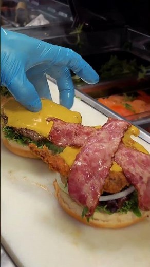 THIS is what real burger cravings look like. 🍔🧀