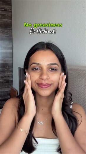 Simple Hydrating Light Moisturiser | Lightweight Long-Lasting Hydration
