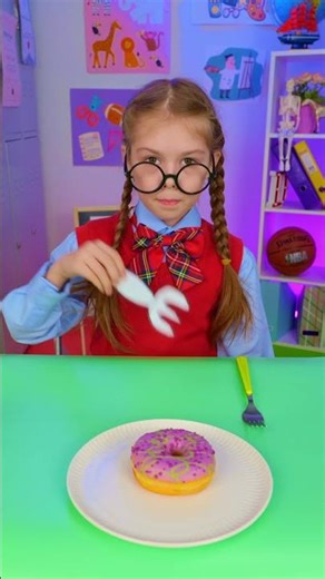 🍴😋 Strongest Fork Battle! Who Will Win? #shorts #fun