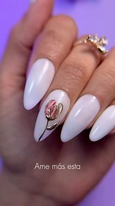 By @gabyvlznails 🌷✨Get ready for a mesmerizing spring manicure! This step-by-step tutorial will show you how to create a blooming tulip design using cat eye gel for a magical depth effect, enhanced with sleek chrome lines for an ultra-modern touch. 💅✨ | Nail art step by step