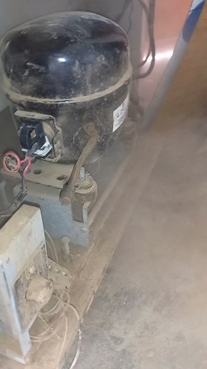 Condenser cleaning/#reels/#reelsfb/#fb/#trending/#vairal | Simple solutions