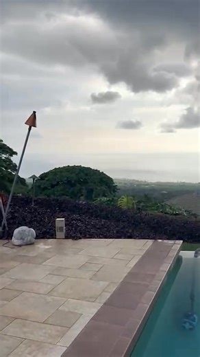 We Have Landed in HAWAII! 🌺 🐢 Kona Content Incoming!! 🔥 . #GTN #GlobalTriathlonNetwork #SwimBikeRun | Global Triathlon Network