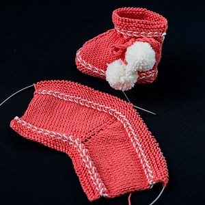 9K views · 868 reactions | Simple knitted baby slippers - a detailed tutorial! | Miarti - Crochet and Knitting | Facebook