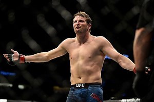 UFC Denver Results: Bobby Moffett vs. Chas Skelly - Extreme controversial referee decision stops the fight