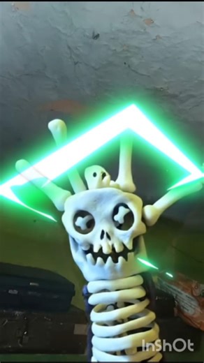 Haath Ke Andar Skeleton 😱 | Real Ghost Hand Illusion Video #shorts