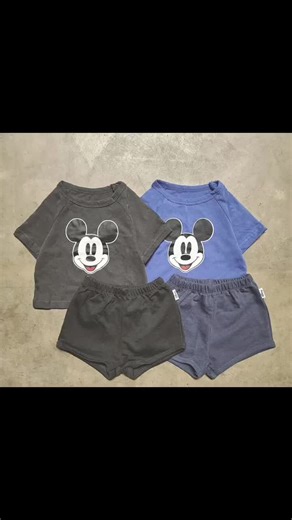 Our BFF in chic black and blue 🖤💜