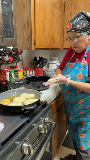 🎥 Frybread — Start to Finish! Here’s the full video on how to make frybread from start to finish — from mixing the dough to that golden fry at the end 🙌🏽 Ingredients: • 4 cups flour • 2 Tbsp baking powder • 1 Tbsp sugar • 1 tsp salt • 2 cups warm water • ½ cup dry milk Directions: 1. Mix all the dry ingredients in a large bowl. 2. In another bowl, mix the warm water and dry milk until smooth. 3. Slowly pour the wet mix into the dry ingredients, stirring as you go. 4. When it starts coming tog