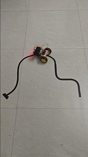 Line Following Robot Without Microcontroller 😱 | No Arduino!