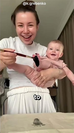 She turned her baby's feet into a beautiful keepsake 👣❤️