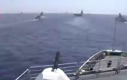 🇨🇳 CHINA JUST GAVE TRUMP'S HORMUZ "BLOCKADE" A BLACK EYE:China says: Chinese ships will not be interrupted and they will continue moving through the Strait freely.China has energy and trade agreements with Iran. China CONTINUES with Business as usual.