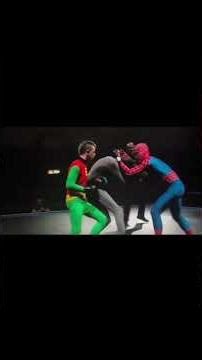 Spider-Man contre Batman et Robin : Duel dans l’Ombre #spiderman #batman #robin #combat