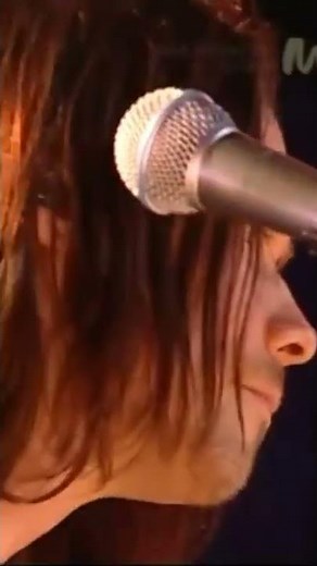 SLASH - Sweet Child O Mine - Slash Acoustic Guitar Solo (LIVE)