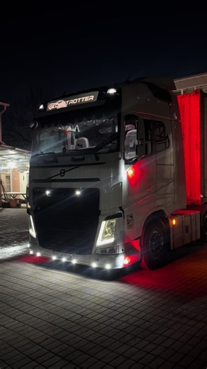 #volvotruck#контейнеровоз#MAERSK