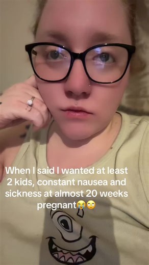 #pregnant #19weekspregnant💞🤰🏻 #babygirl #duemay2026🤰 #pregnancynausea