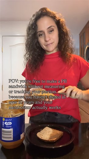 Melissa, Registered Dietitian on Instagram: "The “eat in a calorie deficit” advice you’ve been following wasn’t created for people whose metabolism has been damaged from years of dieting. You’ve been told: ❌ figure out your maintenance calories ❌ then subtract 500 ❌ and when the scale doesn’t move it’s probably because you’re too $tup!d to measure and count correctly. Never mind the fact that you’re educated, accomplished in your career, and efficiently running your household. Surely your intell