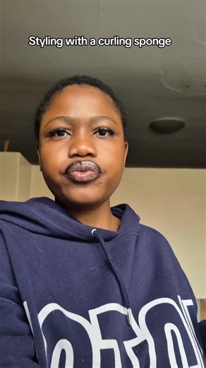 Curl sponge on natural hair #fyp styling short hair #afrohair #shorthairstyles #shorthair #naturalhair #twastyles #TWA @blackchic_africa @sofnfree_africa @darkandlovely | The Short Hair Girlie