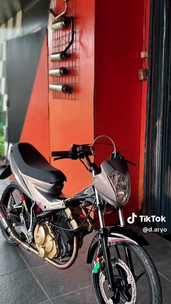 yang mau custom kenalpot yuk langsung cus ke @tracklineofficial #CapCut #fyp #xyzabc #fustdporting