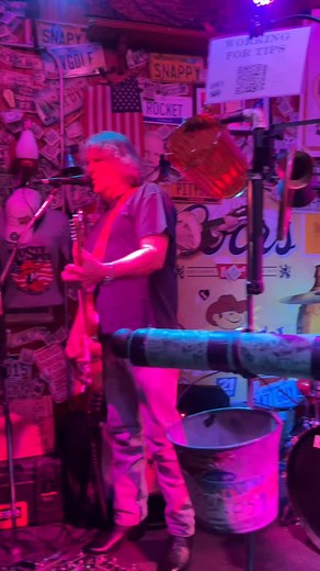 Anyone can press play. We play it live. 🤠 🎸 Since 1951, the Rusty Spur Saloon has kept country live, loud, and real with county artists 7 days 7 nights a week. 👢 🎵 You’ll hear us along Main Street in Old Town Scottsdale- stop in for a cold beer a damn good time! Find out who’s playing at rustyspursaloon.com 🎸 🤠 | Rusty Spur Saloon