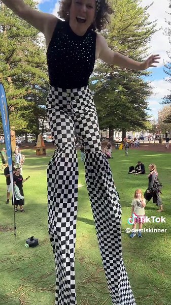 I have never fallen at these height of stilts and hope I never do🫶🏼😭✨