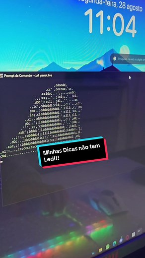Como colocar LED no seu teclado sem precisar comprar nada
