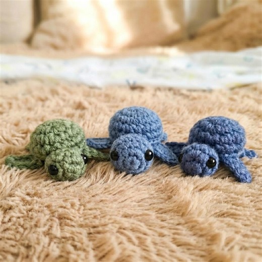 Crochet Turtle Keychain Pattern PDF | Amigurumi Turtle Pattern | Beginner Crochet Pattern | Mini Turtle Crochet | Cute Turtle Plush - Etsy