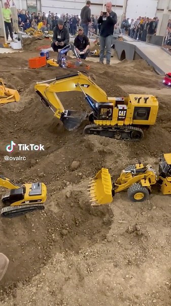 RC Construction Machinery at Cabin Fever Expo