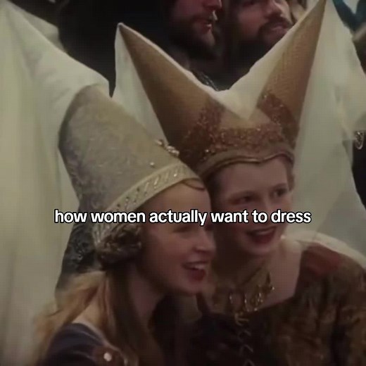 Exploring Hennins: Medieval Fashion Must-Haves