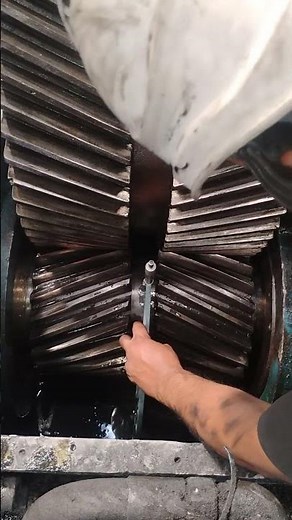 how to use outside micrometer..