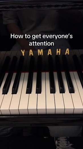 Mastering Piano: Easy Tutorial for Beginners