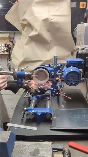 Tool & Cutter Grinding #quorn #machining #machinist #machineshop #toolandcuttergrinder