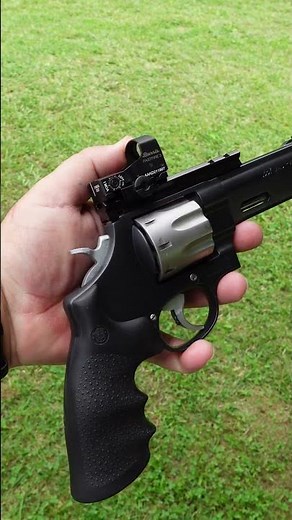 Performance Center 627 V-COMP by S&W