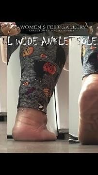 Beautiful Perfect Soft Thick Wide Anklet Feet sole Playing