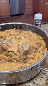 One Pan Spicy Italian Pasta 😋 #onepanmeal #delicious #easyrecipe | Richard Eats