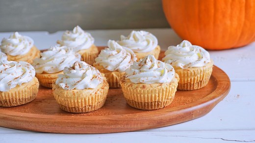 37K views · 1.1K reactions | NO-BAKE Mini Pumpkin Cheesecake Bites | Courtney Budzyn | Facebook