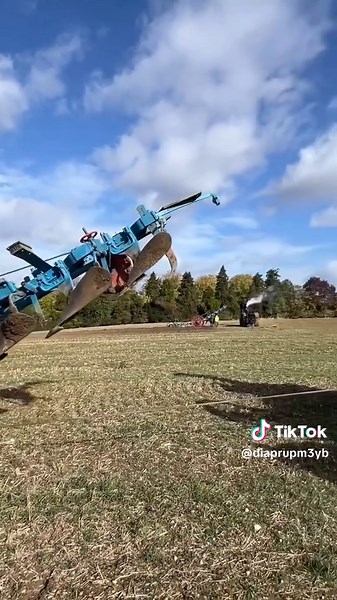 Steam ploughing in full swing at Stotfold Mill. Fowler BB1 No. 15171 of 1918 completes a pull up the hill earlier this month #train #oldengine #stotfold #engine #heavyengine