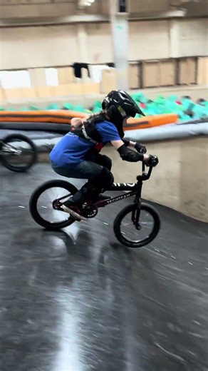 Many backflips on bmx #bmxtricks #bmxgirl