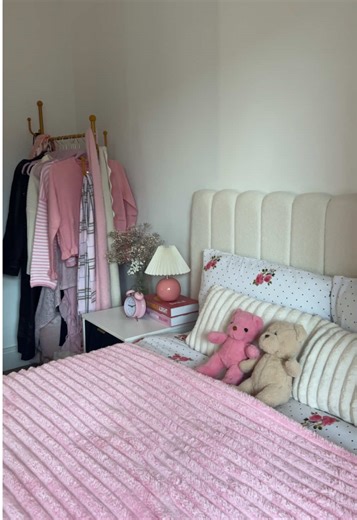 Bedroom Reset: Easy Cleaning Tips for Your Space