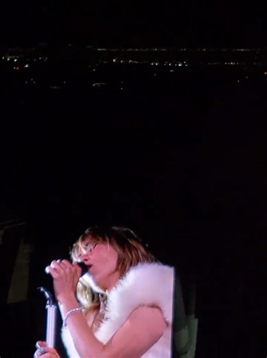 suki waterhouse at red rocks ampitheatre, opening for laufey #redrocks #concert #sukiwaterhouse #tour #laufey