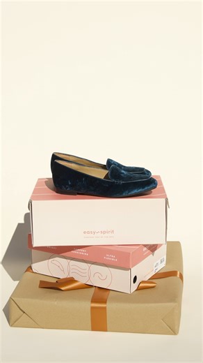 When all you want for the holidays is a comfortable dress shoe. Click to buy 2, get 40% off select styles. Ends Dec. 15 https://bit.ly/46PcAYu | Easy Spirit