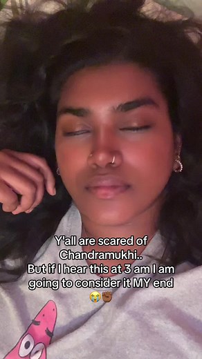 Fear-inducing Chandramukhi in Krishna Cottage | Bollywood Horror Movie