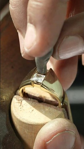 POV: You Finally Found HIS Perfect Ring 💍😱💎 #diamond #menrings #gold