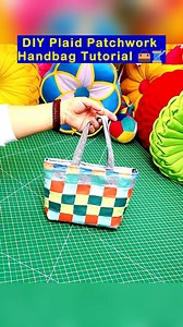 19K views · 345 reactions | DIY Plaid Patchwork Handbag Tutorial 淋#InternationalArtistDay #sustainableliving #minimalistfashion #minimalistdecor #diyhacks #patchworklovers #diytotebag #handbagsforwomen #makingvideo #diybags #diybag #giftsforfriends #EasyMaking #bagmaking #baglover #bag #freetutorial #easytolearn #baglovers #howto | All Girls' Things | Facebook