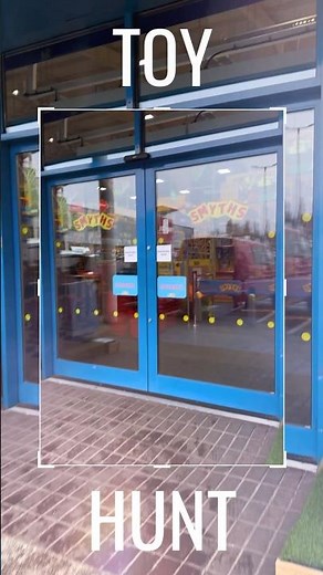 UK Toy Hunt Tour at Smyths Toys