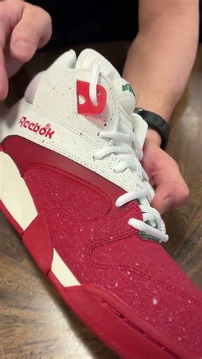 Reebok Court Victory Pump & Shaq Attaq