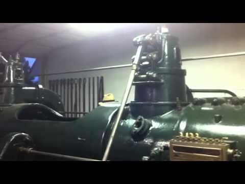 Biggest Hit and miss Engine ever at Rough and Tumble 2012